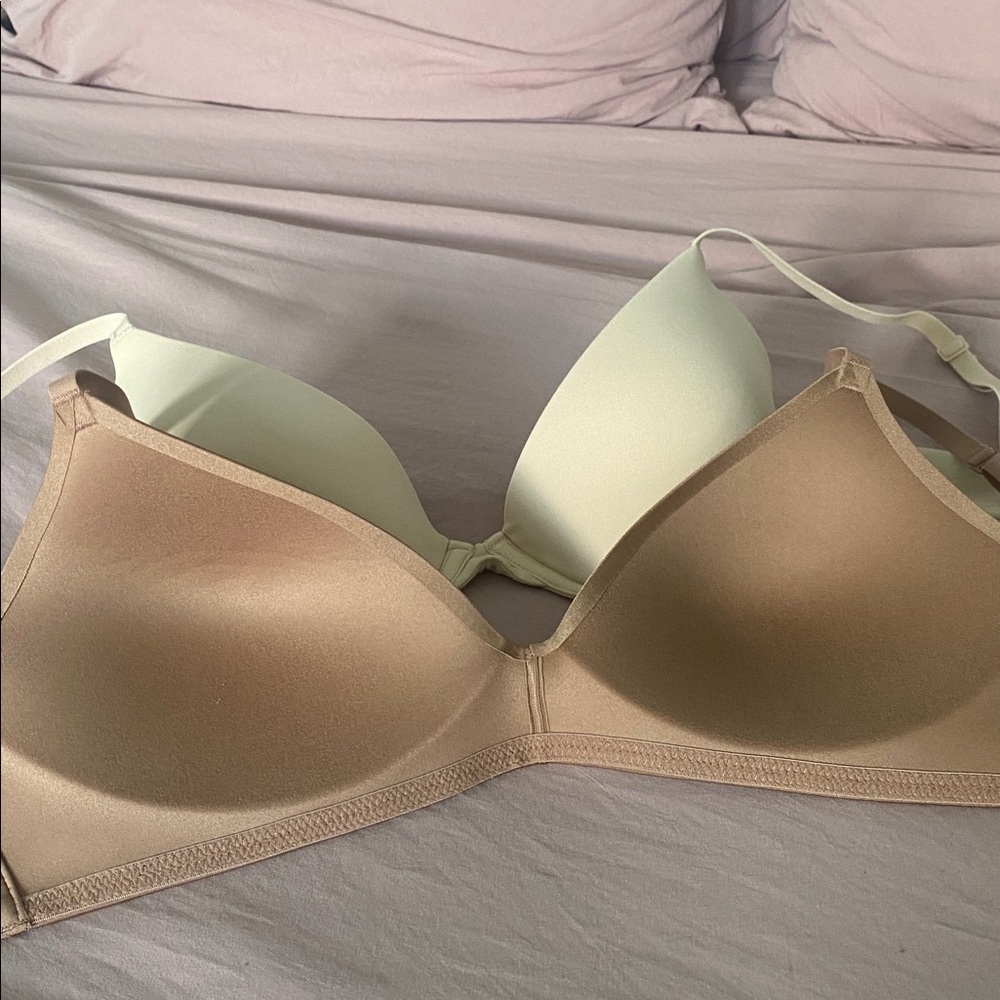 SKIMS fits everybody plunge and wireless lightly lined bundle - Picture 12 of 12